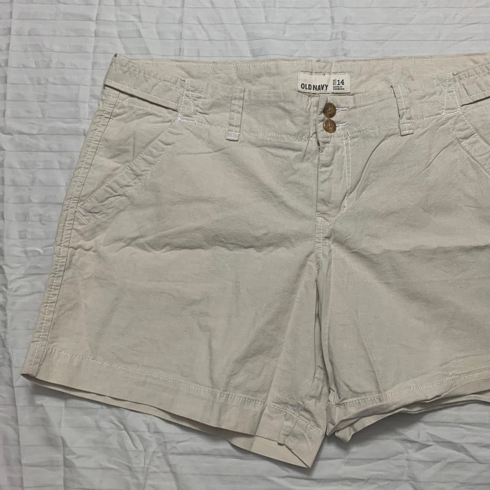 🌹 OLD NAVY WOMENS SHORTS SIZE 14 🌹 - Picture 2 of 7